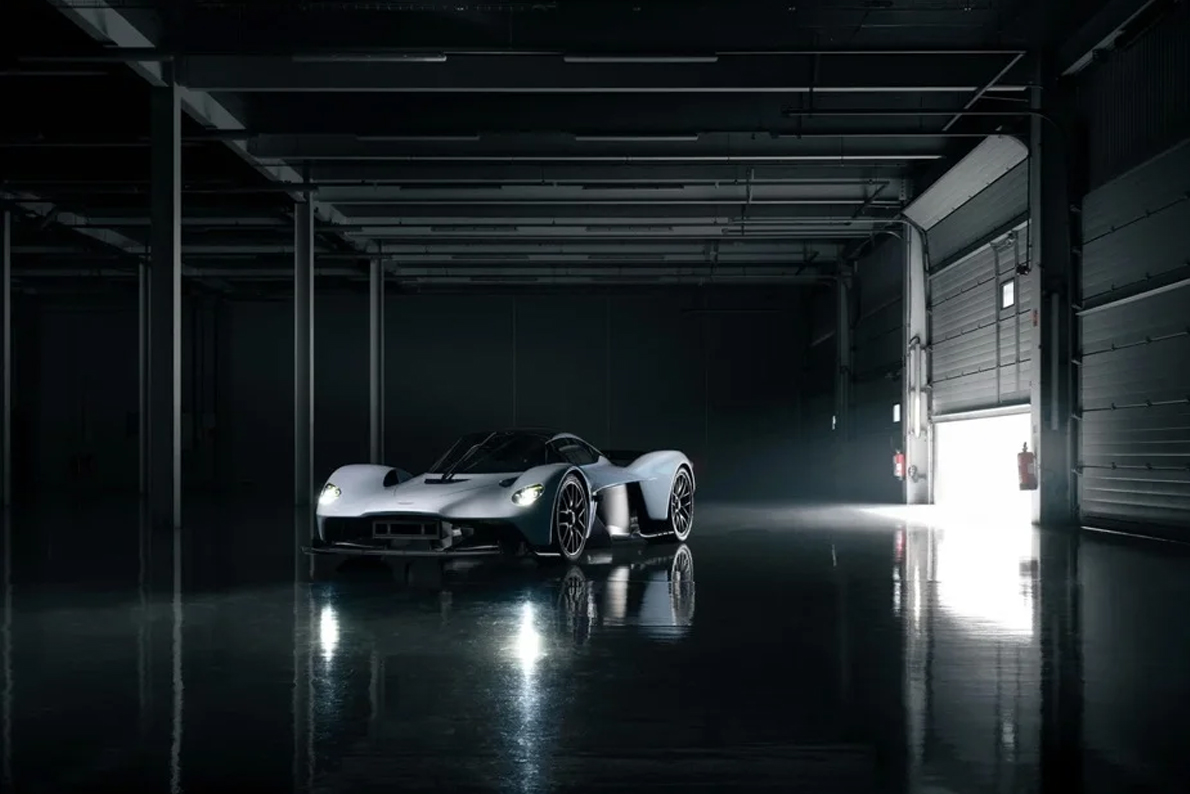 前F1车手Daniel Ricciardo近乎全新的女武神即将拍卖！还有专属定制车漆